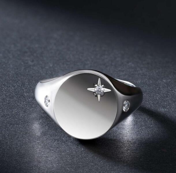 Các mẫu vỏ nhẫn kim cương đẹp Signet - biểu tượng của nam giới